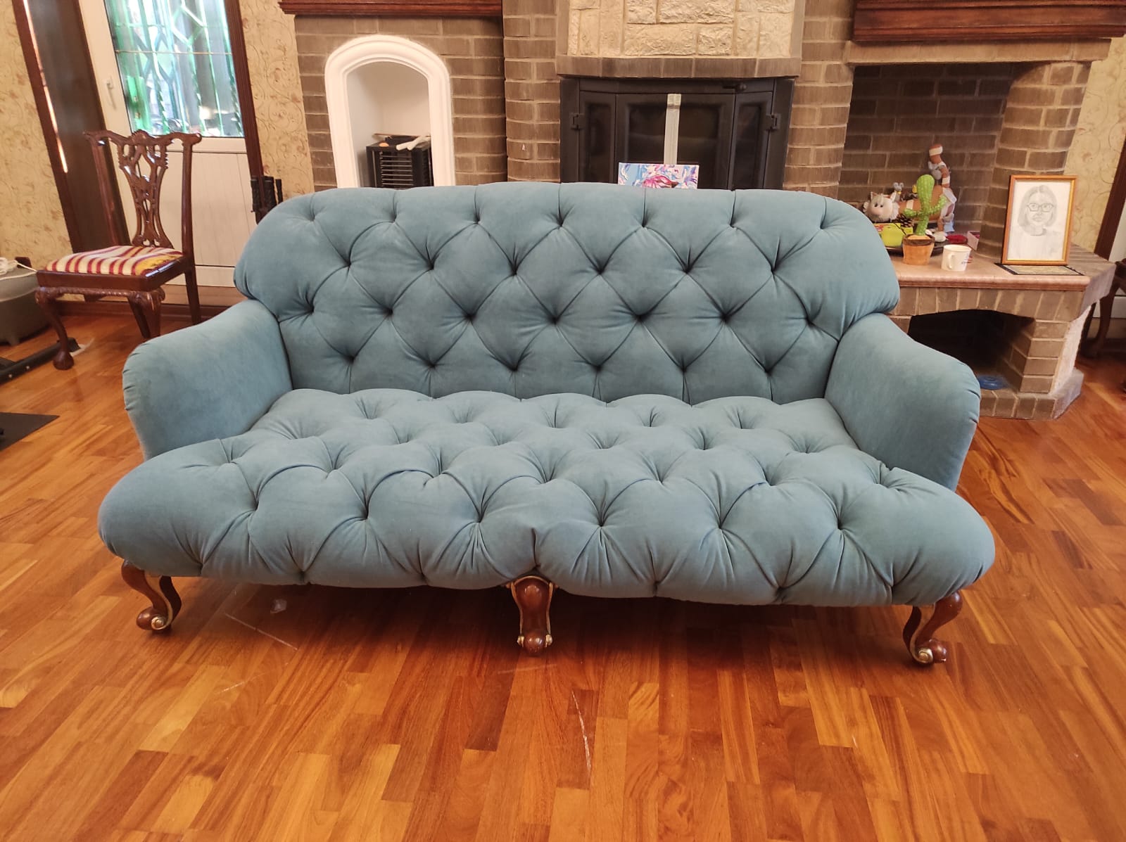 Перетяжка дивана. Гай